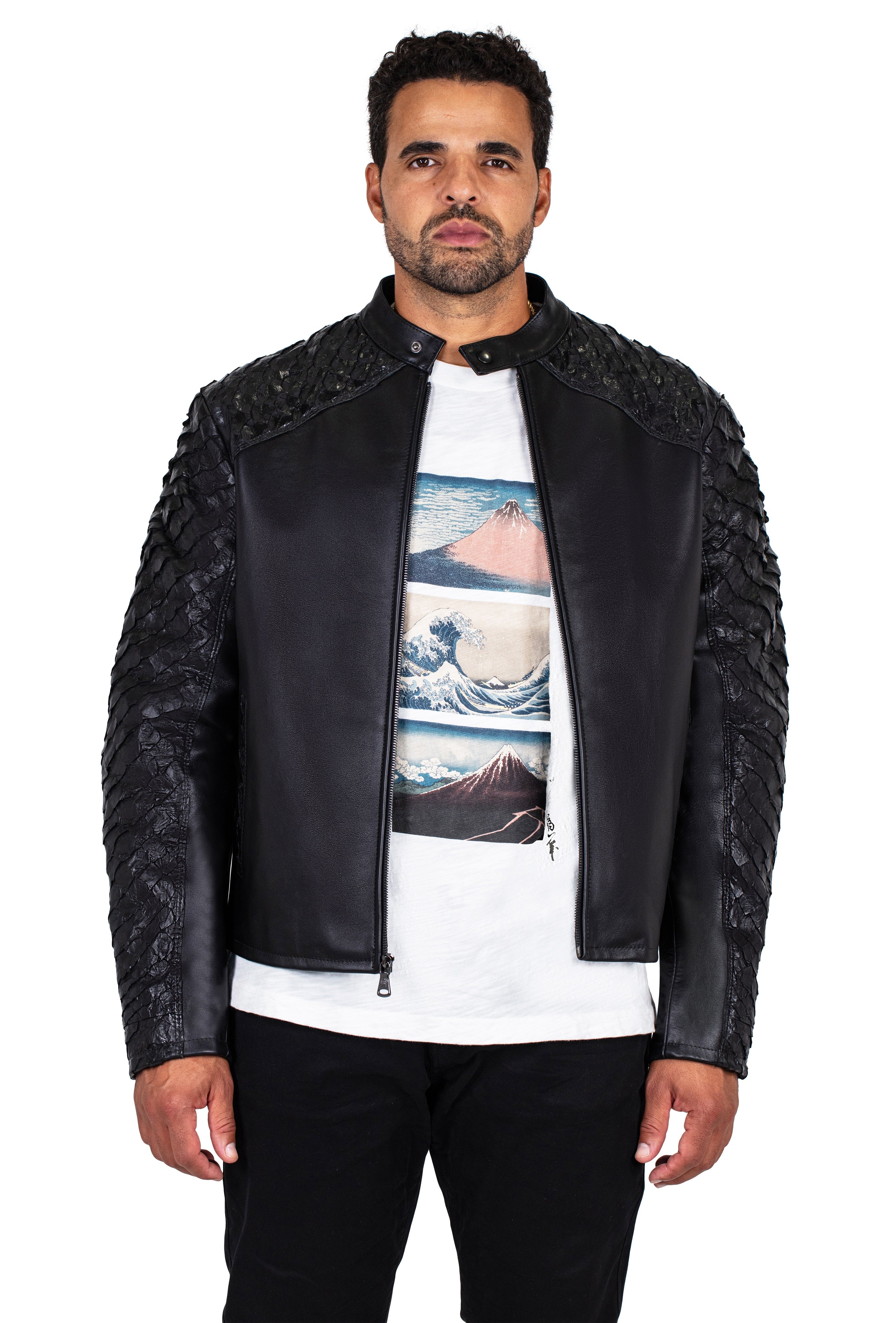 Men's Open Bottom Leather Jacket With Arapaima Skin Style #2032 Men's Open Bottom Leather Jacket With Arapaima Skin Style #2032