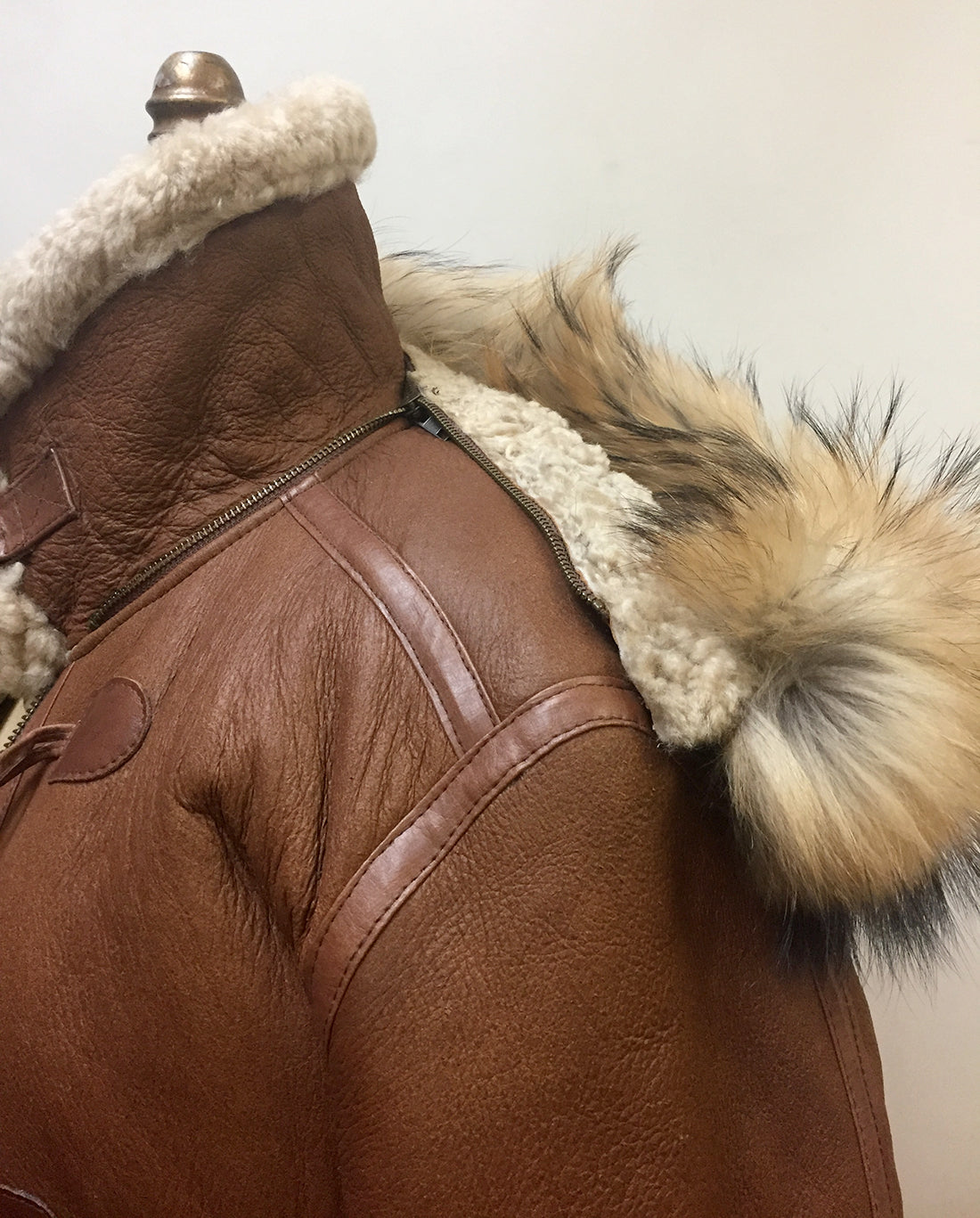 Shearling_Sheepskin_Aviator_Jacket_Cognac